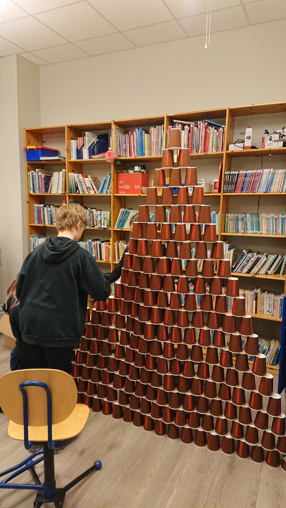 Bilde av koppestabling på misjonskveld.