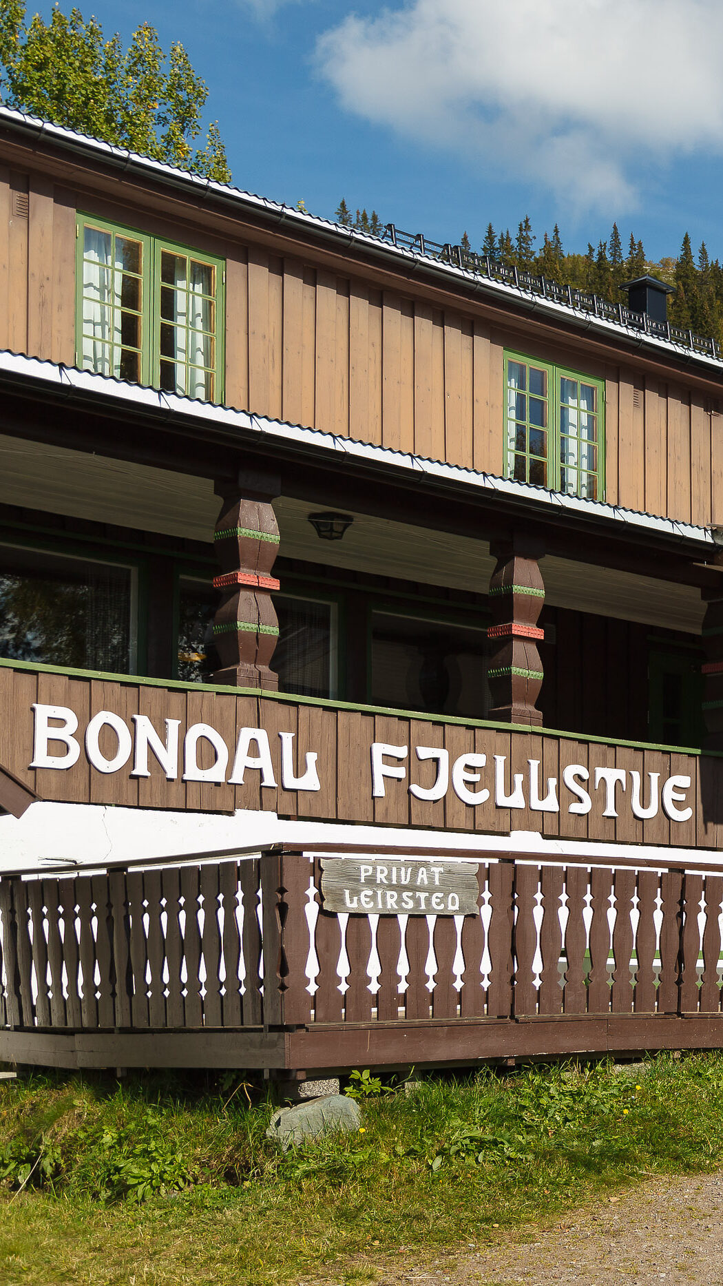 Bondal-fjellstue-scaled-aspect-ratio-9-16